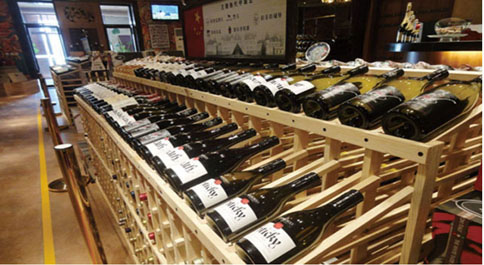 参观考察王朝葡萄酒