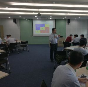 孙子策:重庆苏宁云商《市场调查研究与数据分析应用》主题培训 孙子策:重庆苏宁云商《市场调查研究与数据分析应用》主题培训