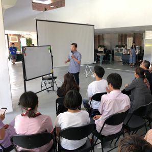 蔡元恒老师受邀给丰台区中小企业培训
