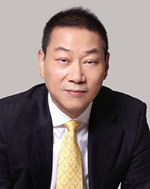 何国伟 何国伟