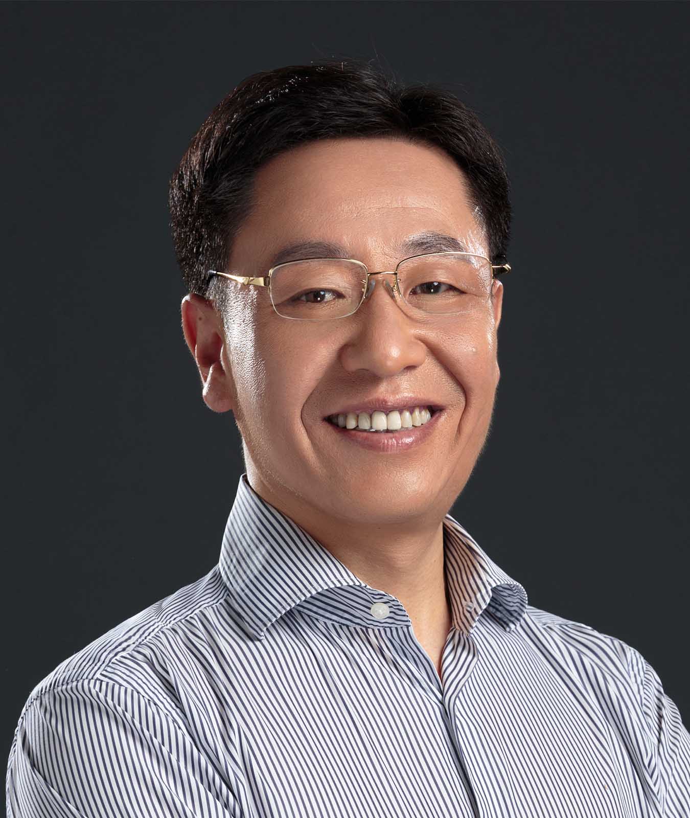 杨本军 杨本军