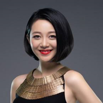 曾莞晴 曾莞晴