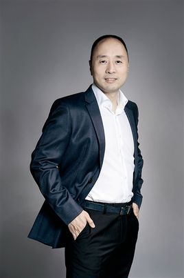 丁丰 丁丰
