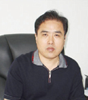 周长忍 周长忍