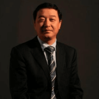 严健军 严健军