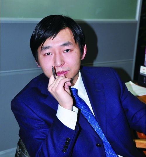 崔启佳