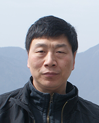 田小利 田小利
