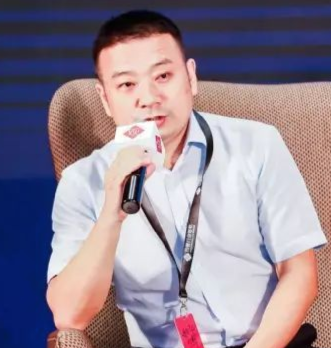 唐斌 唐斌