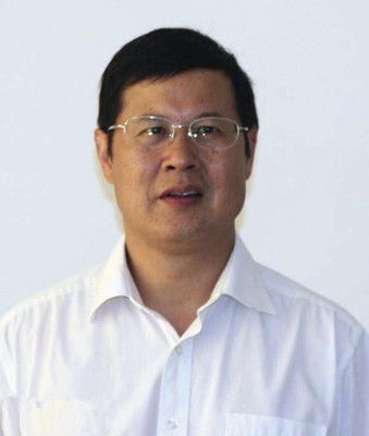 危起伟 危起伟
