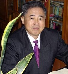 张开华