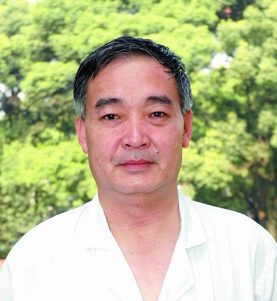 陆国平 陆国平
