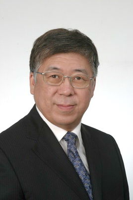 方来英 方来英