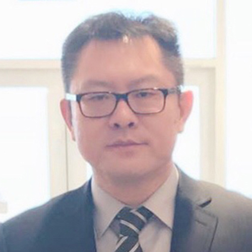 刘明
