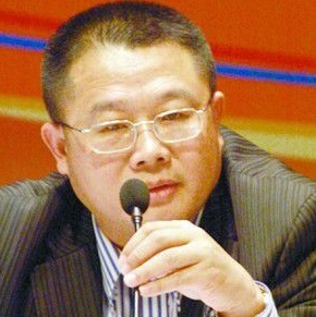 何诚颖 何诚颖