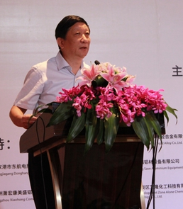 钱经纬