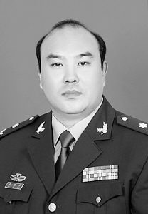 尹格平 尹格平