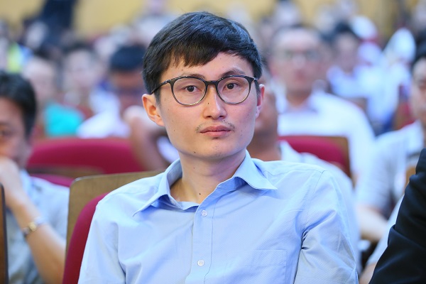 杨仁文 杨仁文