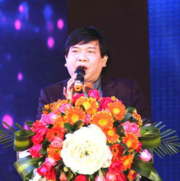 窦林平 窦林平