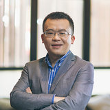 龙东平