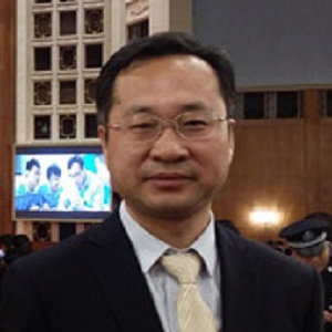 李霆 李霆