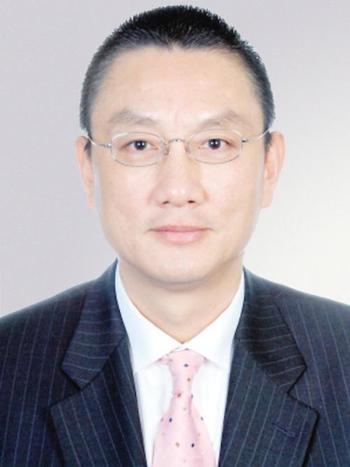 王裕强 王裕强