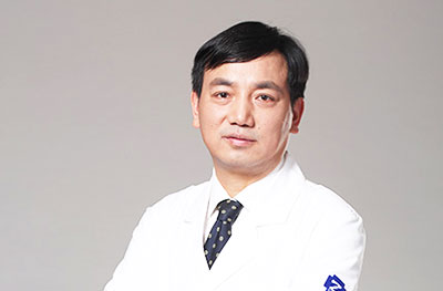 张片红 张片红