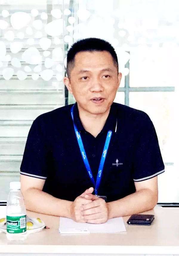 覃叙钧 覃叙钧