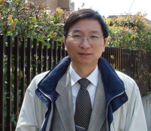 陈立东 陈立东