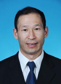 张师前 张师前