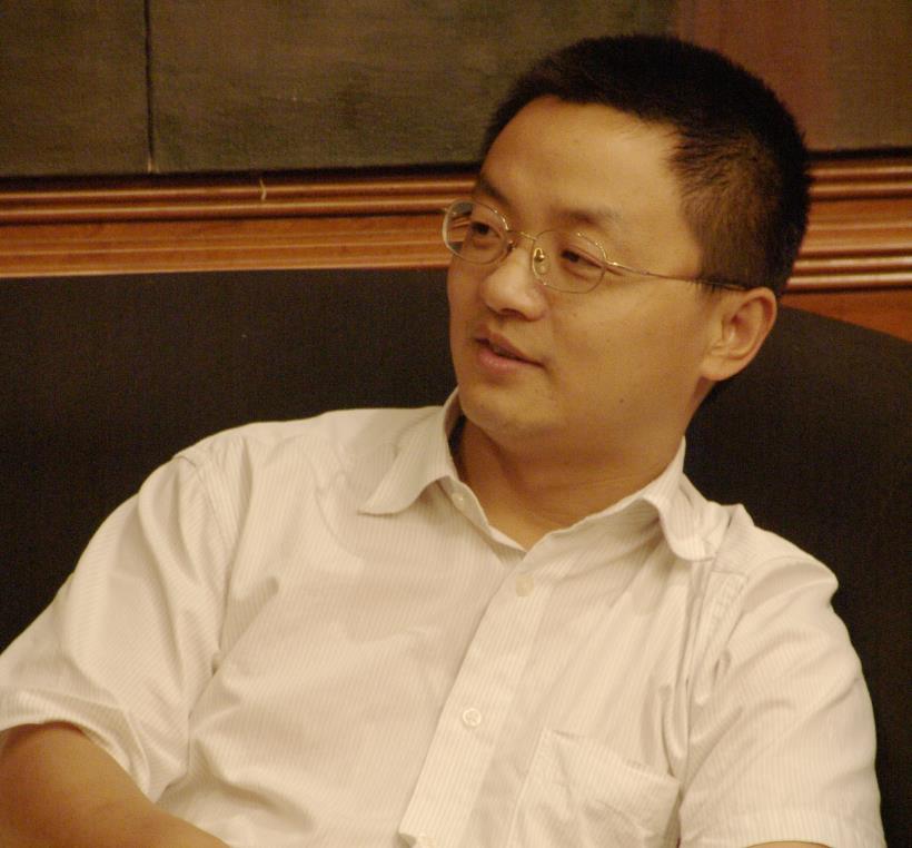崔巍 崔巍