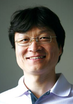 牛文文 牛文文